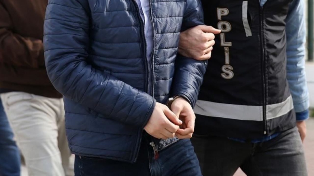 Şanlıurfa'da kesinleşmiş hapis cezası bulunan iki hükümlü yakalandı