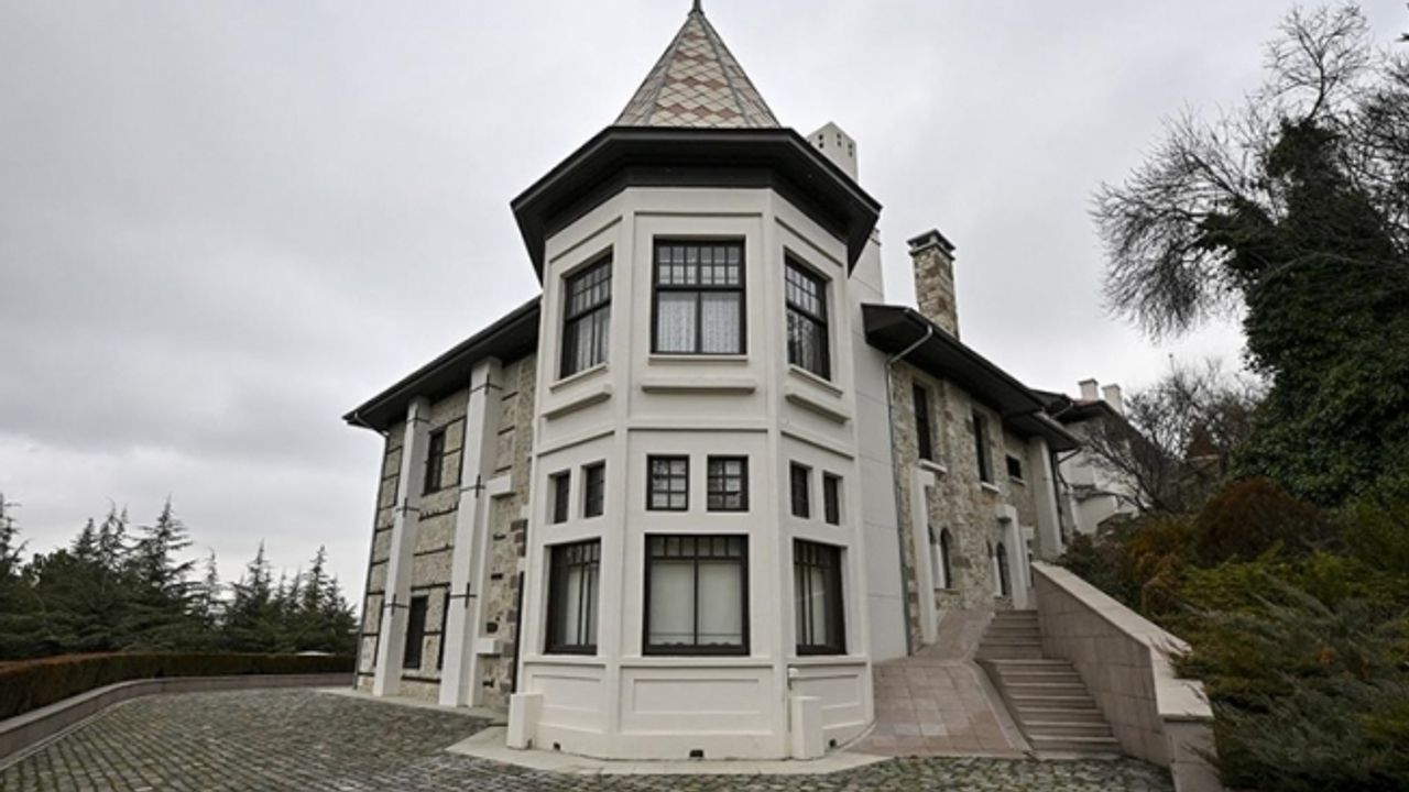 Cumhuriyetin sessiz tanığı "Atatürk Müze Evi"