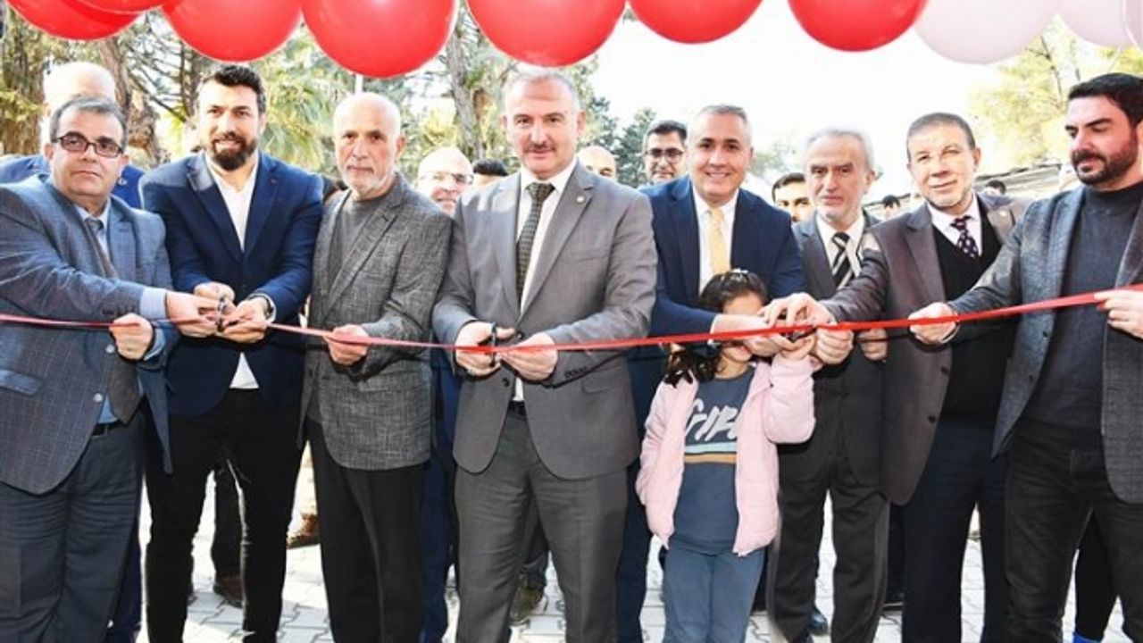 Harran Üniversitesi Modern Bir Spor Salonu Açtı
