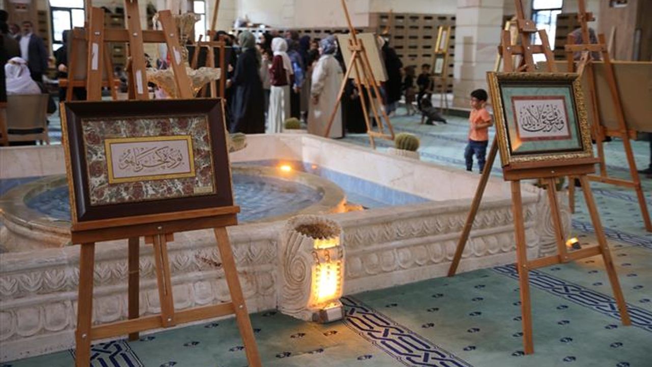 Şanlıurfa'da Hüsn-ü Hat sergisi açıldı