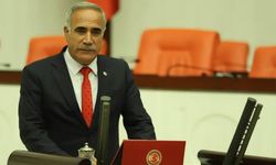 Milletvekili Aydınlık, PTT Kuyruklarını Bakan’a Sordu