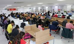 Sınava Girecek Öğrencilerden Başkan Canpolat'a Teşekkür