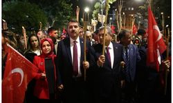 Şanlıurfa'da Cumhuriyet Bayramı Fener Alayı ile Kutlandı