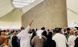 Hacılar, şeytan taşladı