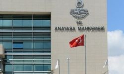 3 siyasi parti kapatıldı