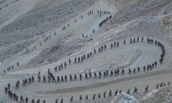 Mehmetçikten Davraz Dağı'na zirve tırmanışı