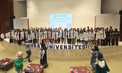 Şanlıurfa'da Eczacılık Fakültesi Öğrencileri Önlük Giydi