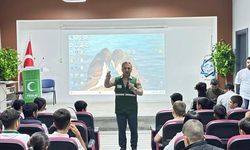 Şanlıurfa Yeşilay Şubesince "Tütün ve Teknoloji Bağımlılığı" semineri düzenlendi