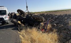 Şanlıurfa'da devrilen traktörün sürücüsü yaralandı