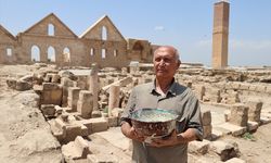 Harran'da yaklaşık 9 asırlık seramik tören kabı bulundu
