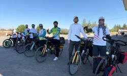 Şanlıurfalı bisikletçiler orman yangınlarına dikkati çekmek için pedal çevirdi