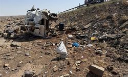 Şanlıurfa'da otomobil şarampole devrildi: 1 yaralı
