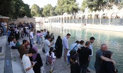 Balıklıgöl'de ara tatil yoğunluğu yaşanıyor