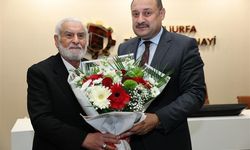 Başkan Gülpınar’a Öğretmenler Günü Sürprizi