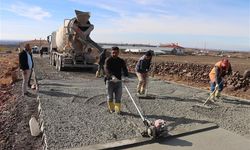 Siverek Kırsalında 12 Kilometrelik Yol Betonla Yeniden Yapıldı