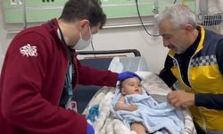 Şanlıurfa'da havale geçiren bebek paletli ambulansla hastaneye ulaştırıldı
