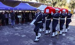 Şanlıurfa'da hayatını kaybeden polis memuru Karataş, son yolculuğuna uğurlandı
