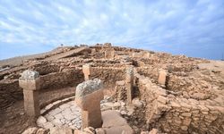 Bakan Ersoy'dan Taş Tepeler Projesi kazılarına ilişkin paylaşım