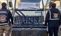 Suriye'den Türkiye'ye giren kamyondan 52 silah ile 41 şarjör çıktı