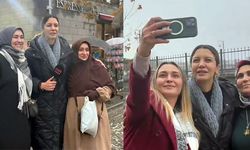 Gazeteci Fulya Öztürk'e Diyarbakır'da Sevgi Seli