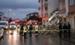 Şanlıurfa'da İstinat Duvarı Çöktü: 15 Kişi Tahliye Edildi