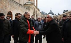 Başkan Gülpınar Vatandaşlarla Bayramlaştı