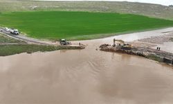 Büyükşehir, Viranşehir’de Selin Yaralarını Sarıyor