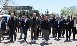 Gülpınar, Birecik’te esnafı ve vatandaşları ziyaret etti