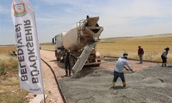 Büyükşehir Belediyesi 3 İlçenin Ulaşım Ağını Beton Yolla Güçlendiriyor