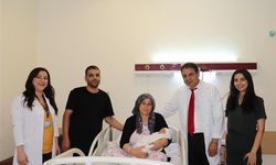 13 yıl sonra kucaklarına aldıkları bebeklerine doktorlarının adını verdi