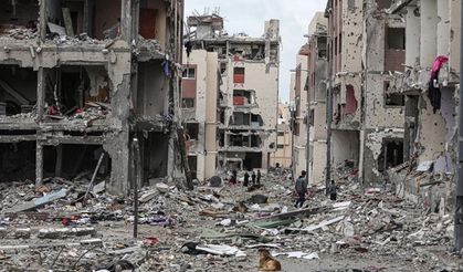 İsrail ordusu saldırılarına yeniden başladı