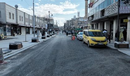 Divanyolu’nda İlk Etap Asfalt Çalışmaları Tamamlandı