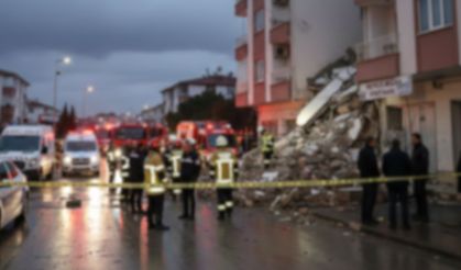 Şanlıurfa'da İstinat Duvarı Çöktü: 15 Kişi Tahliye Edildi