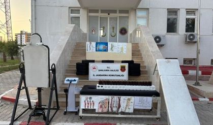 Akçakale'de Ruhsatsız Sağlık Merkezine Jandarma Operasyonu