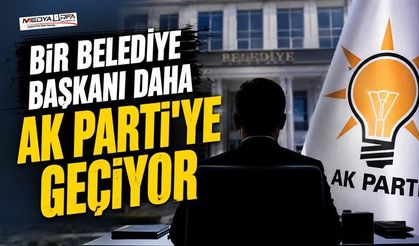 O Başkan AK Parti'ye mi geçiyor ?