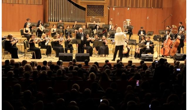 Ankara'da "Senfoni ile Şanlıurfa Türküleri Gala Gecesi Konseri" düzenlendi