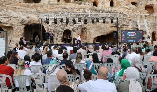 Şanlıurfa’da Kızılkoyun Nekropolü’nde Piyano Resitali