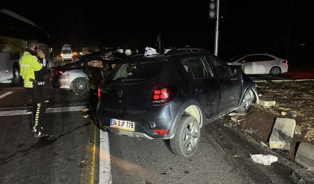 Şanlıurfa'da feci kaza: 1 kişi öldü, 6 kişi yaralandı