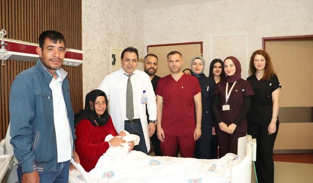 15 yıl sonra gelen mutluluk: Olgun Ailesi Mucizeyi Kucakladılar