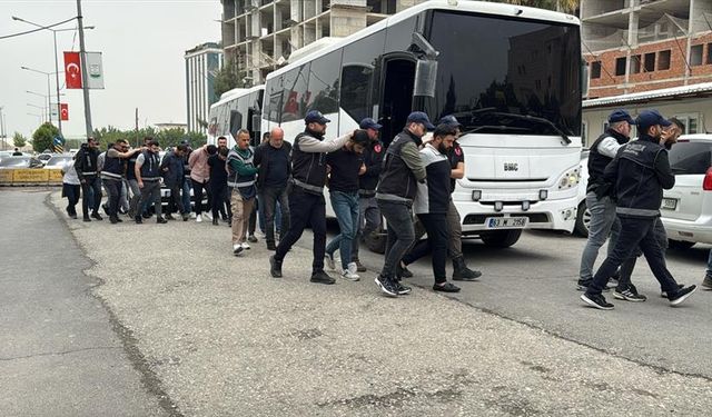 Şanlıurfa merkezli "change" araç operasyonunda 15 şüpheli yakalandı