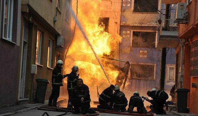 Aksa Doğalgaz, izinsiz kazıların yarattığı risklere dikkat çekti