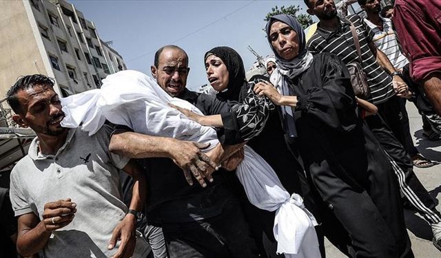 Gazze Şeridi'nde çocuklar açlıktan hayatını kaybediyor