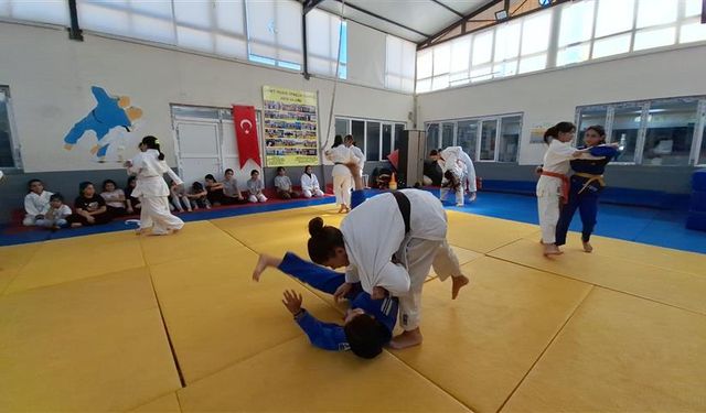 Yas Kurslarında Judo Sporuna Yoğun İlgi