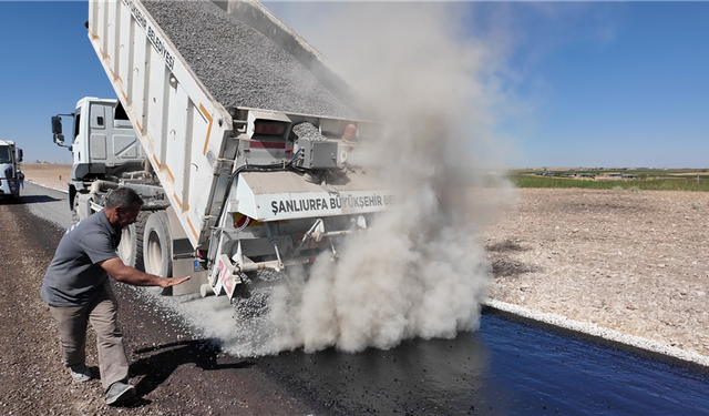 Urfa Kırsalı Rahat Nefes Alıyor: Yol Sorunu Çözülüyor
