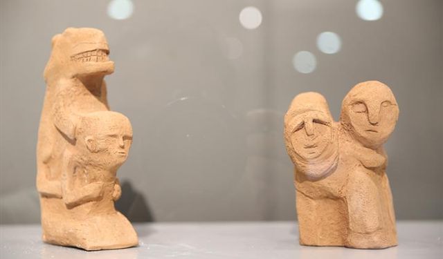 Ölen kızının hayalini gerçekleştirmek için Neolitik Çağ eserlerinin replikasını yaptı