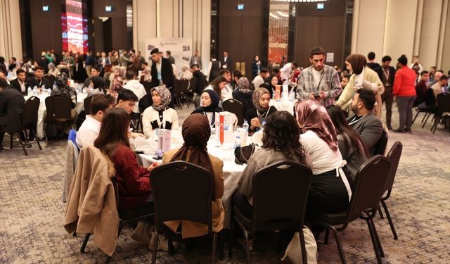 Genç Türkiye Forumu Şanlıurfa'da başladı