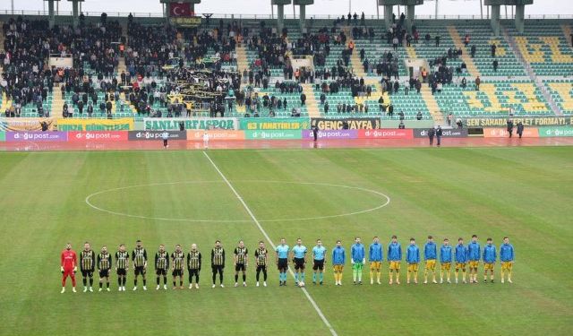 11 Nisan Stadyumu’nda Gol Yağmuru