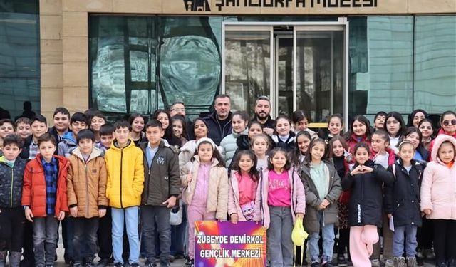 Şanlıurfa Büyükşehir Belediyesi Öğrencileri Tarihle Buluşturdu