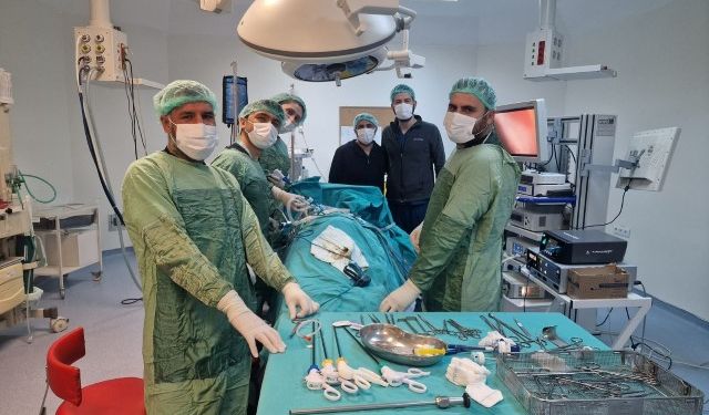 Viranşehir'de Büyük Böbrek Kisti Ameliyatı