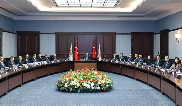 AK Parti MYK toplantısında gündem: Belediyeler